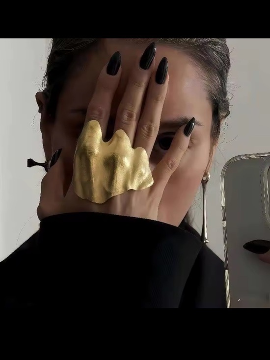Anthropologie Jewelry - Sculptural Gold Statement Ring